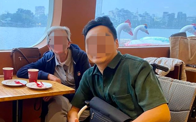 Sở Thông tin và Truyền thông Hà Nội lên tiếng vụ nam tiktoker ngồi xe lăn tố bị đuổi khỏi quán phở Ảnh 2