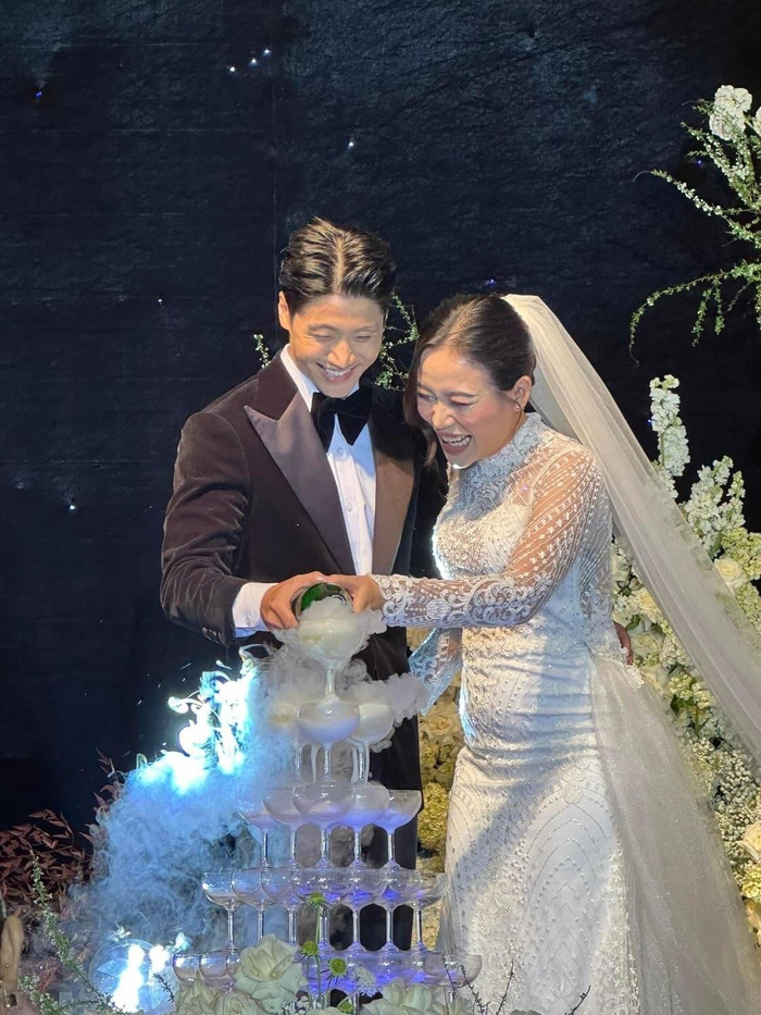 Tôn Kinh Lâm và bạn gái Thùy Trang tổ chức lễ ăn hỏi, lễ cưới hôm 1/1/2024.