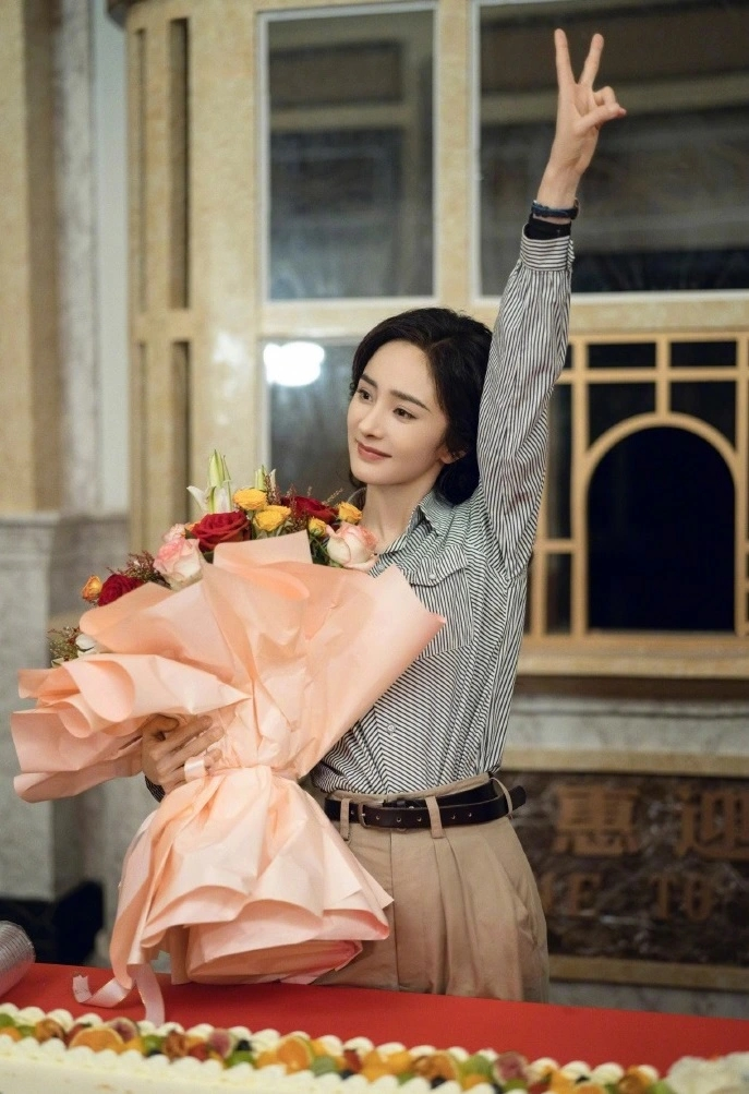 Dương Mịch tạm thời bị thụt lùi khá nhiều so với các đồng nghiệp cùng lứa.