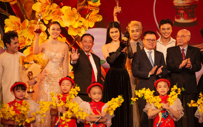 Một nữ ca sĩ Vpop gặp sự cố hi hữu khi được xướng tên nhận giải Mai Vàng 2023 Ảnh 2