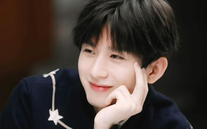 Thành Nghị suýt rơi xuống sông vì nụ hôn bất ngờ của bạn diễn nữ Ảnh 2