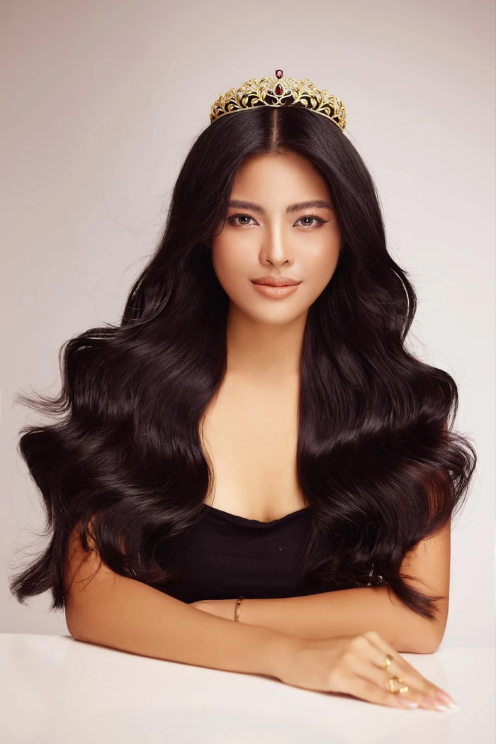 Phát ngôn của Á hậu Lê Phương Thảo đã gây ra nhiều tranh cãi trên các diễn đàn mạng xã hội.