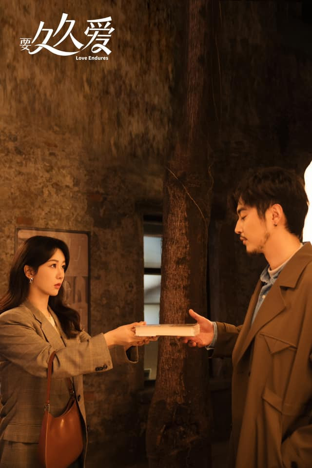 Khán giả thích nữ chính và nam thứ hơn.