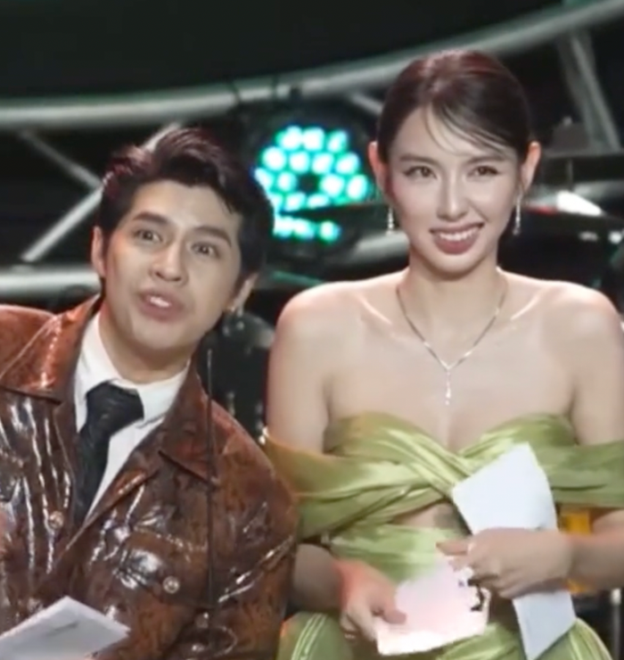 Sự cố về chiếc móng tay cũng được Thùy Tiên đăng tải lại trên trang cá nhân và nhận về nhiều tương tác từ phía cộng đồng mạng.