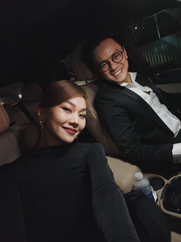 Thanh Hằng và ông xã liên tục phát 'cẩu lương' khiến dân tình lụi tim.