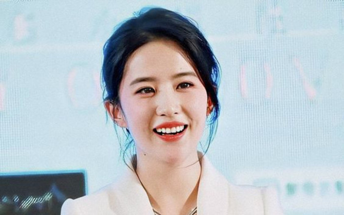 Lưu Diệc Phi bất ngờ công khai con gái sau thời gian dài giữ bí mật Ảnh 2