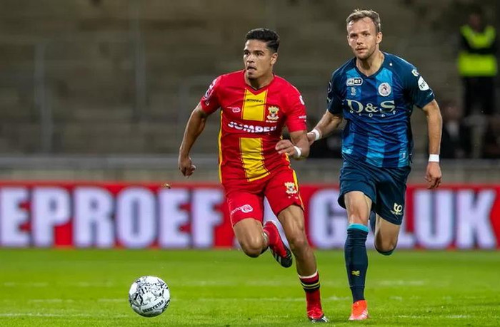 Ragnar Oratmangoen là tiền đạo được nhiều CĐV Indonesia chờ đợi sẽ thi đấu trước tuyển Việt Nam ở vòng loại thứ hai World Cup 2026. 