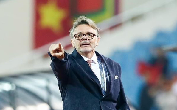 HLV Troussier và nỗi lo đắt nhưng không xắt ra miếng Ảnh 2