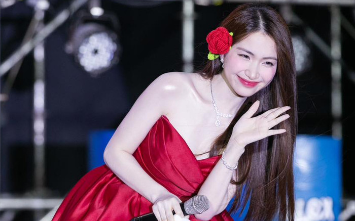 Hòa Minzy thông báo 'tin vui' đầu năm khiến dân tình háo hức: Chuyện gì đây? Ảnh 2