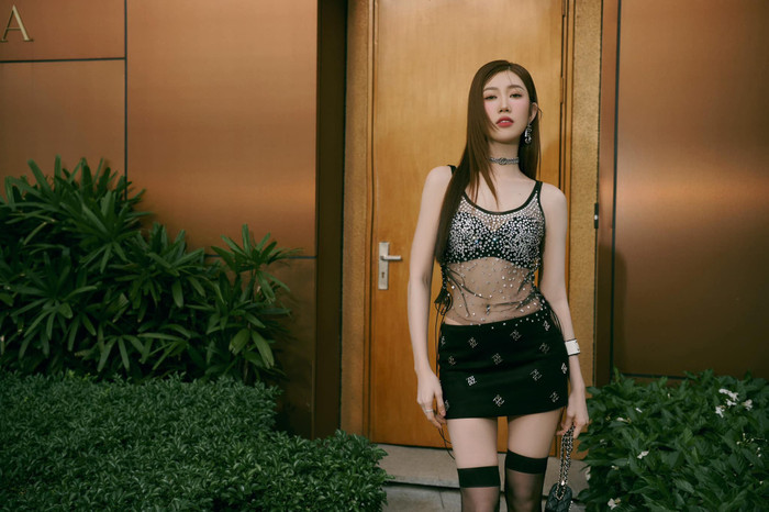 Visual của Thúy Ngân ngày càng thăng hạng rõ rệt sau khi giảm cân