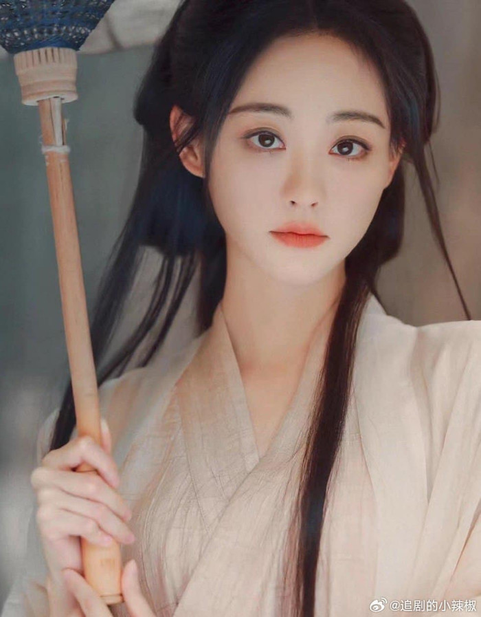 Chúc Tự Đan có khả năng mất vai nữ chính trong phim mới.