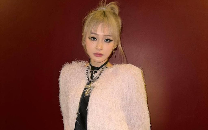 Hiền Hồ chia sẻ bị trầm cảm, phải uống thuốc mỗi ngày trước khi ngủ Ảnh 2