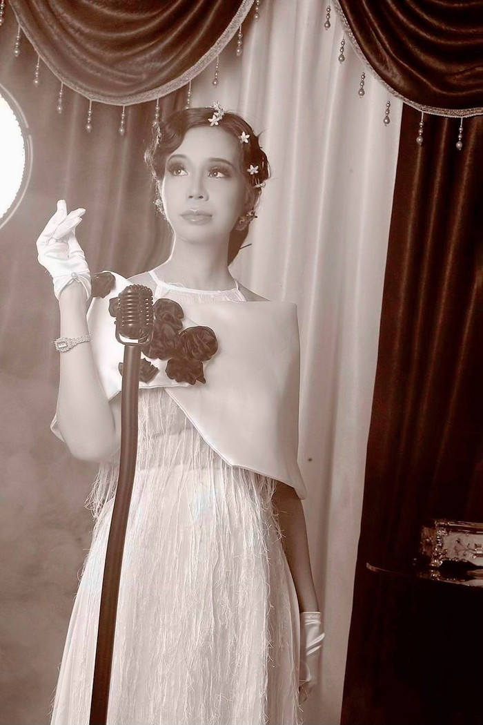 Bộ ảnh phòng trà Sài Gòn thập niên 60 gây sốt MXH, quá chân thật vì chi tiết này Ảnh 1