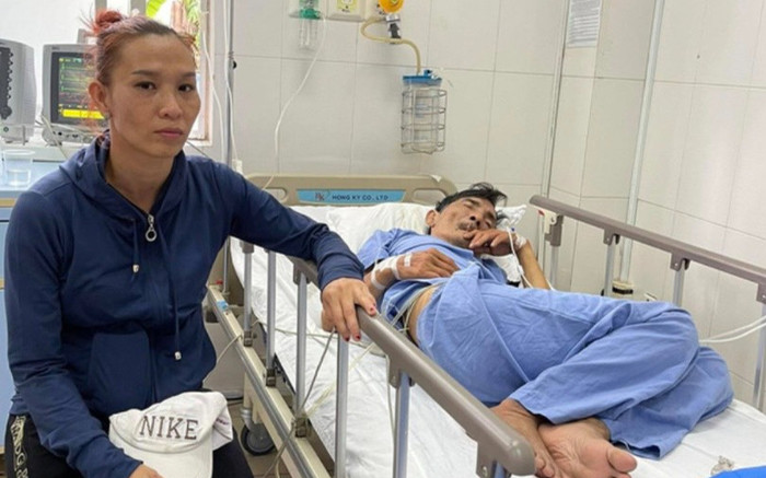 Nghệ sĩ Thương Tín đột quỵ, vợ và con gái hiện tại ra sao? Ảnh 2