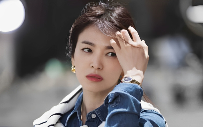 Top phim đáng xem của Song Hye Kyo: The Glory - Hậu Duệ Mặt Trời chưa phải đỉnh nhất Ảnh 2