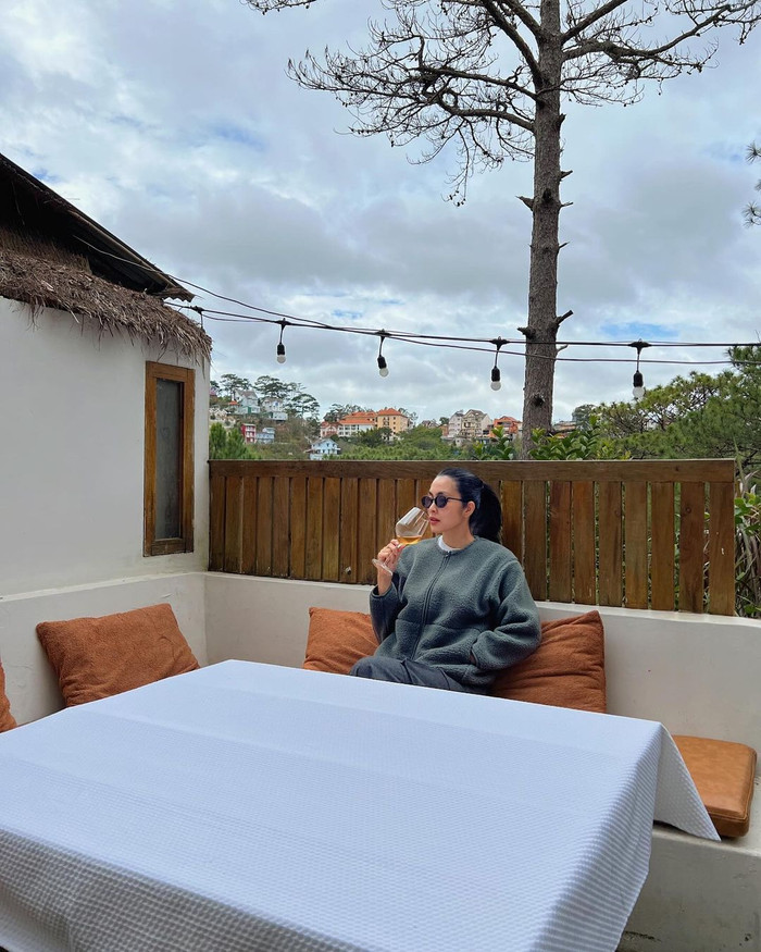 Tăng Thanh Hà thong thả tận hưởng cuộc sống bình yên