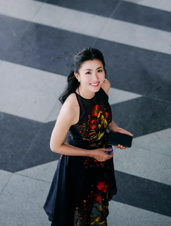 Nữ diễn viên cũng thường xuyên rao bán tài sản như đất, nhà có giá trị từ vài trăm triệu đến vài tỷ đồng.