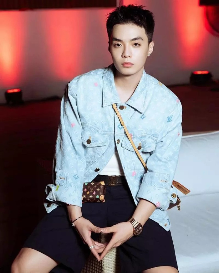 Negav bình luận về hình ảnh của Bích Phương Ảnh 1