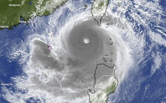 Siêu bão Krathon mạnh thêm, có thể quay trở lại Philippines Ảnh 2