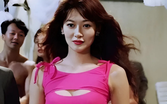 Sao nữ phim cấp 3 bị hủy hoại cuộc đời vì yêu cha nuôi Ảnh 2