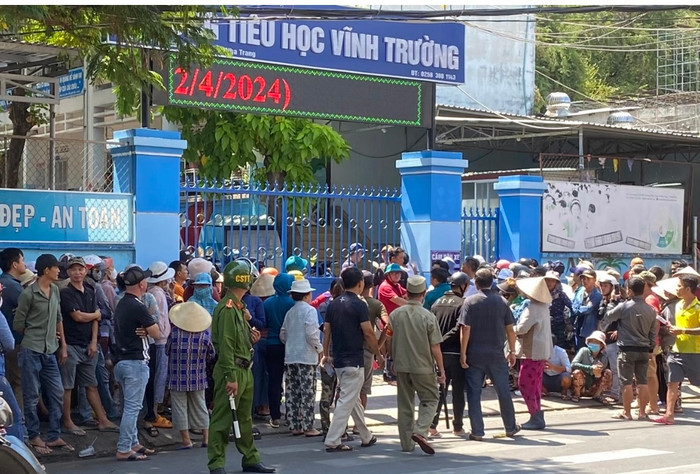 Trường Tiểu học Vĩnh Trường nới xảy ra vụ việc. Ảnh: Báo Dân trí.