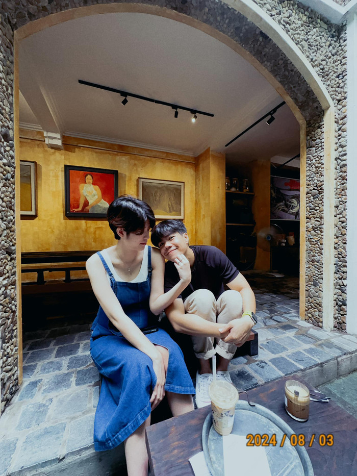 Vợ chồng nam ca sĩ trước khi đón con gái đầu lòng đã tranh thủ tận hưởng khoảng thời gian ngọt ngào hậu đám cưới. Ảnh: FBNV