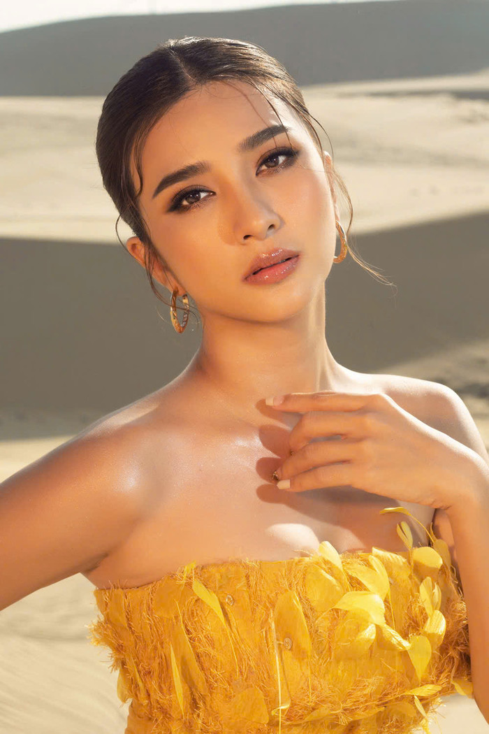 Mẹ một con Kim Tuyến ngày càng nhuận sắc.