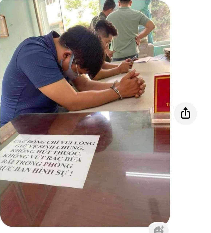 Hình ảnh thầy giáo cấp 2 xâm hại nhiều nữ sinh.