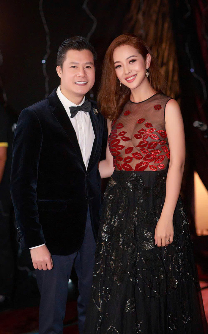 Cả 2 không ngại chạm mặt nhau tại sự kiện.