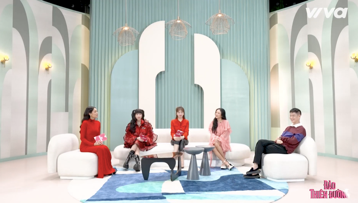 Theo ban bình luận tại Đảo Thiên Đường, dù nhỏ tuổi nhất trong dàn người chơi nhưng Hà An Huy chính là 'người chữa lành' tốt nhất vì cách cư xử nhẹ nhàng, tinh tế.