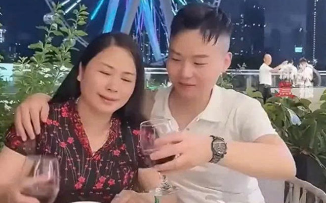 Thuê nhà rồi cưới luôn bà chủ cách 20 tuổi, chàng trai lập tức đổi đời Ảnh 2