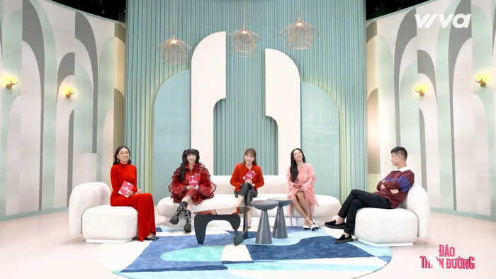 Ban bình luận chương trình Đảo Thiên Đường.