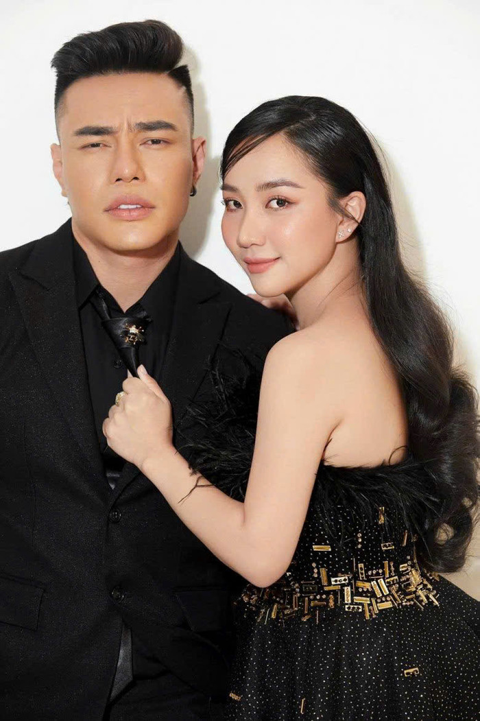 Lê Dương Bảo Lâm và vợ Quỳnh Quỳnh.