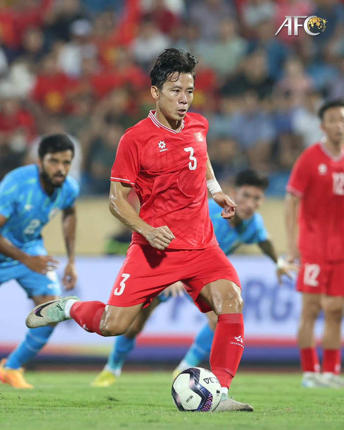 Đội trưởng Quế Ngọc Hải đã thẳng thắn nhận lỗi sau khi tuyển Việt Nam hoà Ấn Độ. Ảnh: AFC