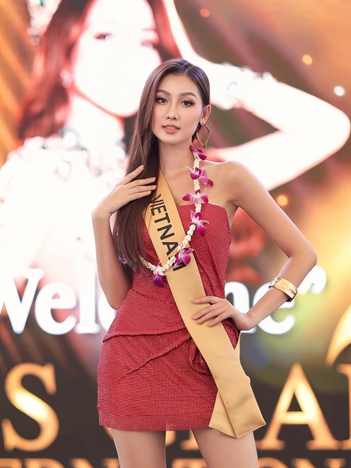 Hình ảnh hoa hậu Quế Anh trong các hoạt động tại Miss Grand International 2024. 