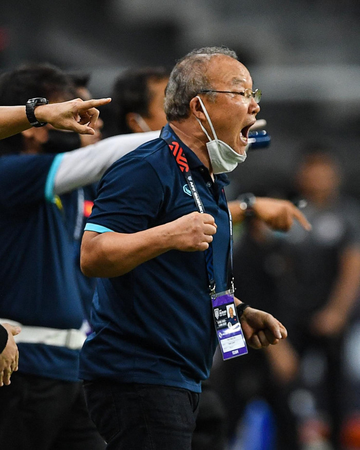 Bóng đá Việt Nam đang phải trả giá đắt vì mắc sai lầm không kế thừa từ thời HLV Park Hang Seo. Ảnh: FIFA