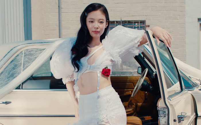 Jennie bị chỉ trích vì bài hát mới Ảnh 2