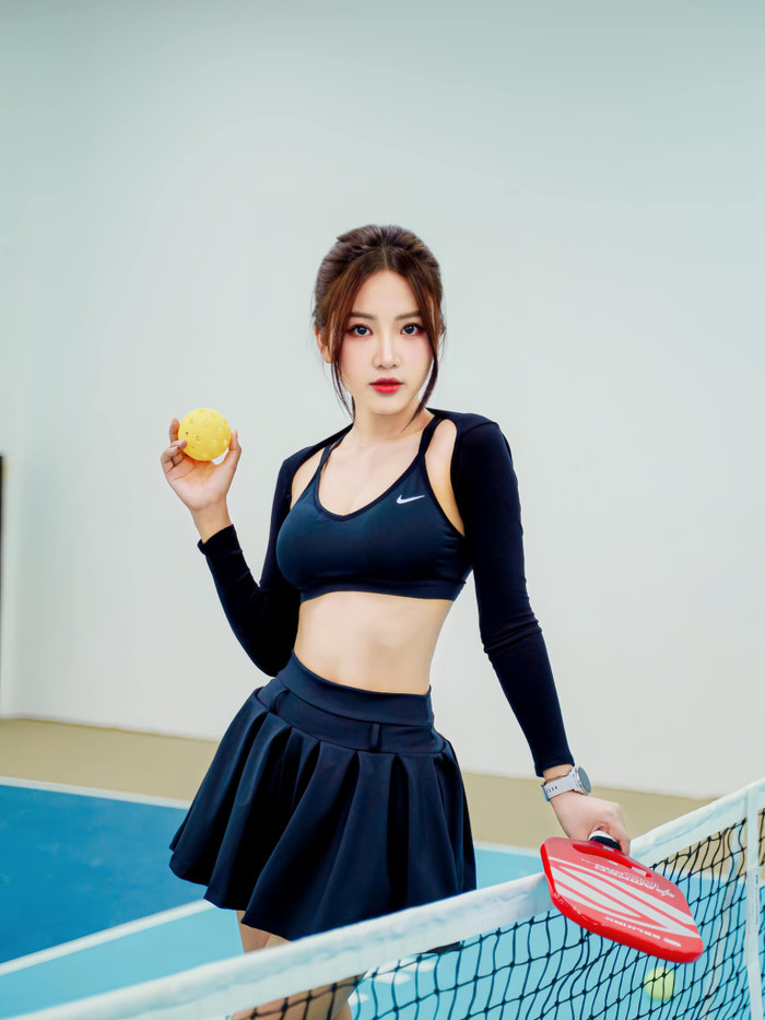 Trà xanh hot nhất màn ảnh khoe cặp 'kiếm Nhật' cực bén khiến dân tình trầm trồ Ảnh 3