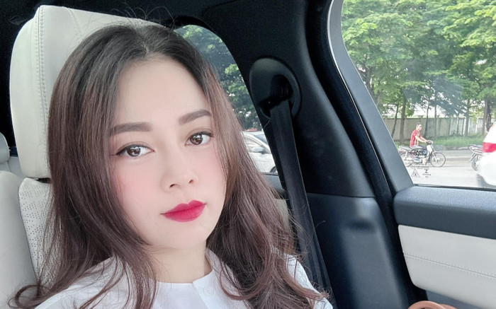 Hotmom Hằng Túi và vợ nhiếp ảnh gia nổi tiếng Hà Nội bất ngờ 'khó chịu vô cùng' với nhau Ảnh 2