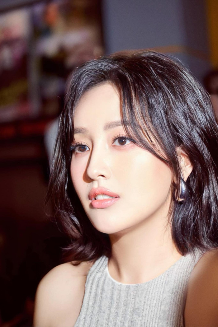 Vì sao Mai Phương Thúy xuất hiện tại sự kiện với băng gạc trên tay Ảnh 1