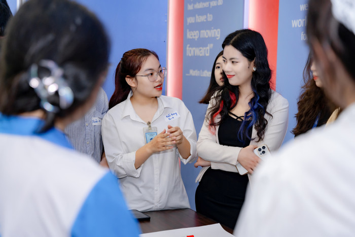 Hiện nay, có khá nhiều phụ nữ thành công trong lĩnh vực công nghệ thông tin