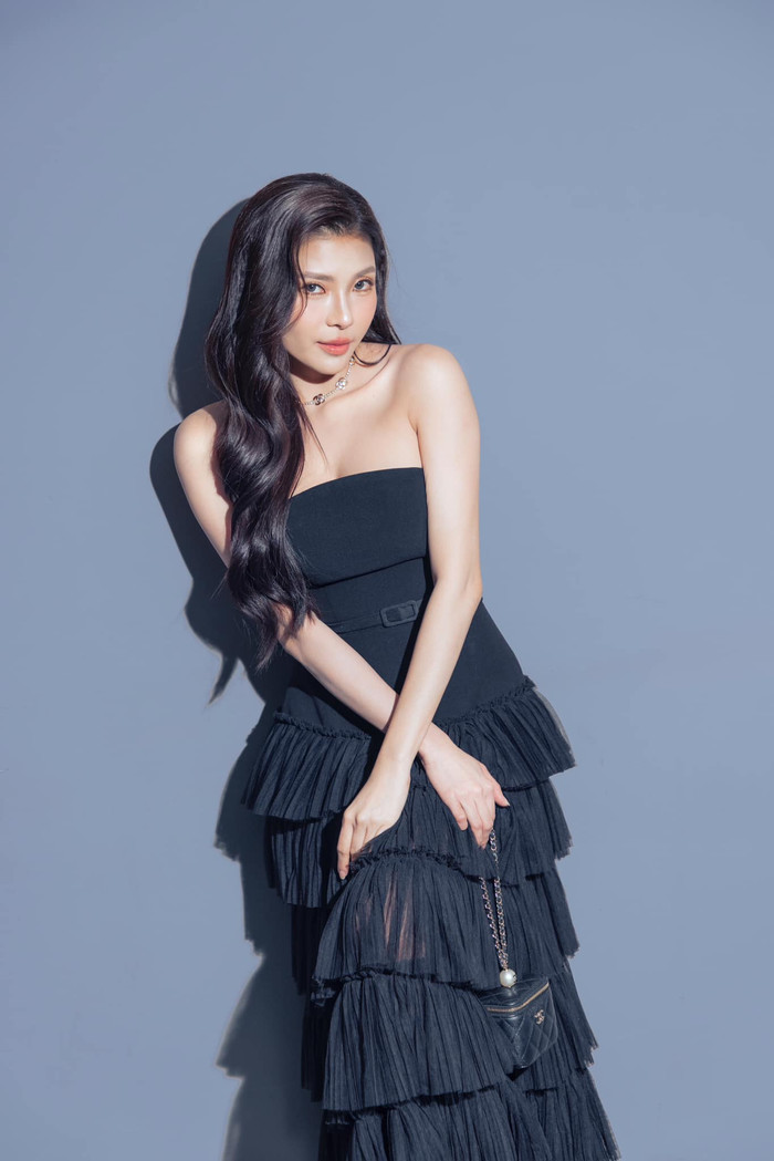 Showbiz 15/10: Thuý Diễm luôn hết mình với công việc trong năm nay. Ảnh: FBNV