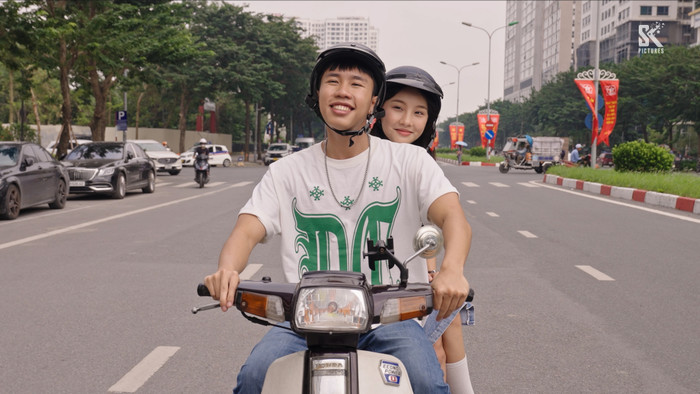 Đi Giữa Trời Rực Rỡ thông báo sản xuất phần 2.