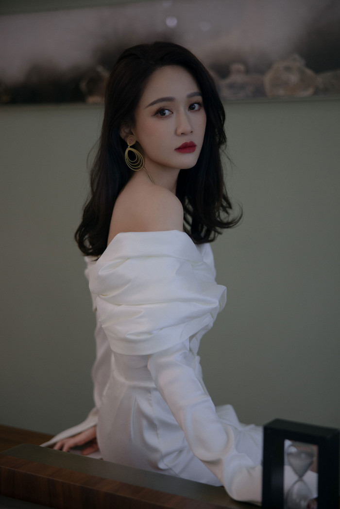 Trần Kiều Ân tức giận vì bị giục sinh con.