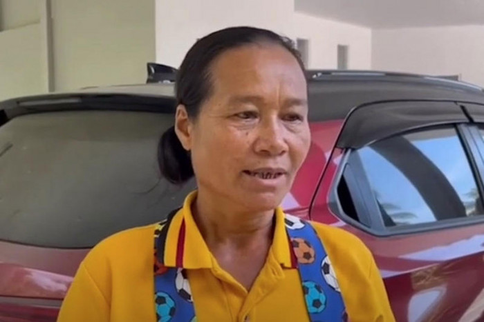 Nữ giúp việc Nutwalai Phupongta.