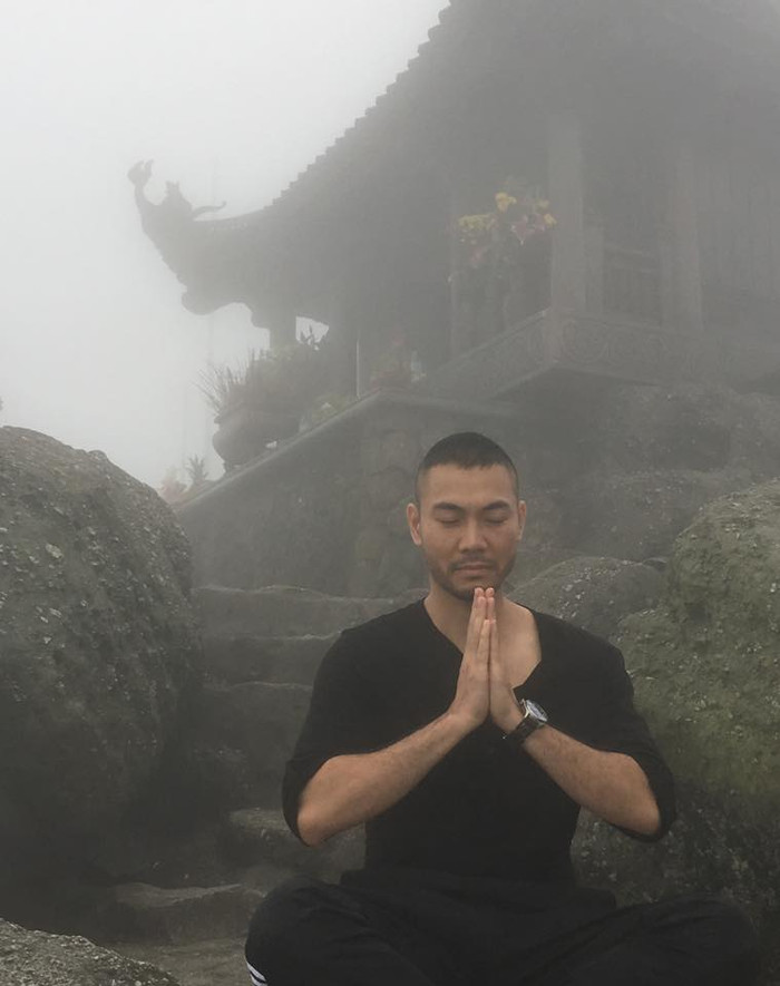 Chồng cũ Quỳnh Nga là người mẫu, diễn viên Doãn Tuấn hiện không còn hoạt động nghệ thuật nhiều như trước. Anh chuyển vào Nha Trang sống sau khi ly hôn và tập trung kinh doanh.