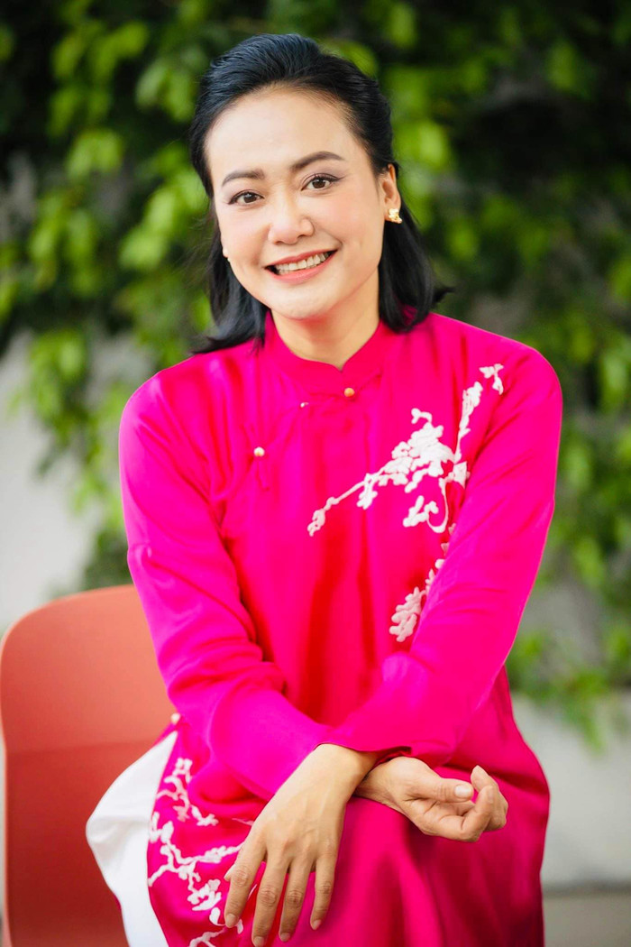 Hồng Ánh cho biết, cô hạn chế nói lớn tiếng ngoài đời, còn khi diễn vẫn bình thường.