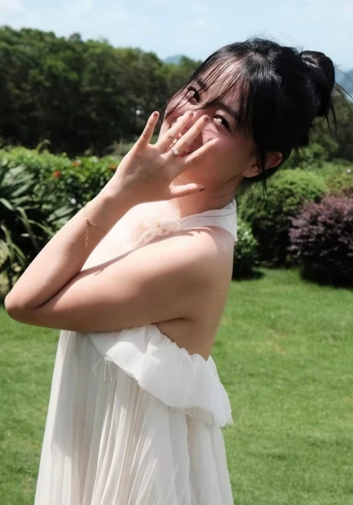 MC Quỳnh Chi đã tìm thấy bến bờ hạnh phúc sau nhiều năm kín tiếng trong chuyện tình cảm.