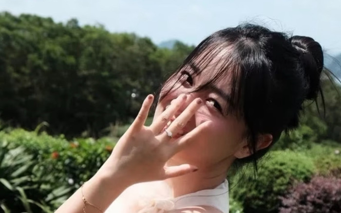 MC Quỳnh Chi lên xe hoa Ảnh 2