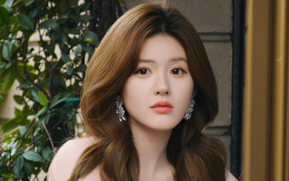 Mặc tranh cãi, Triệu Lộ Tư vẫn làm được điều cả Cbiz đều chưa thể Ảnh 2